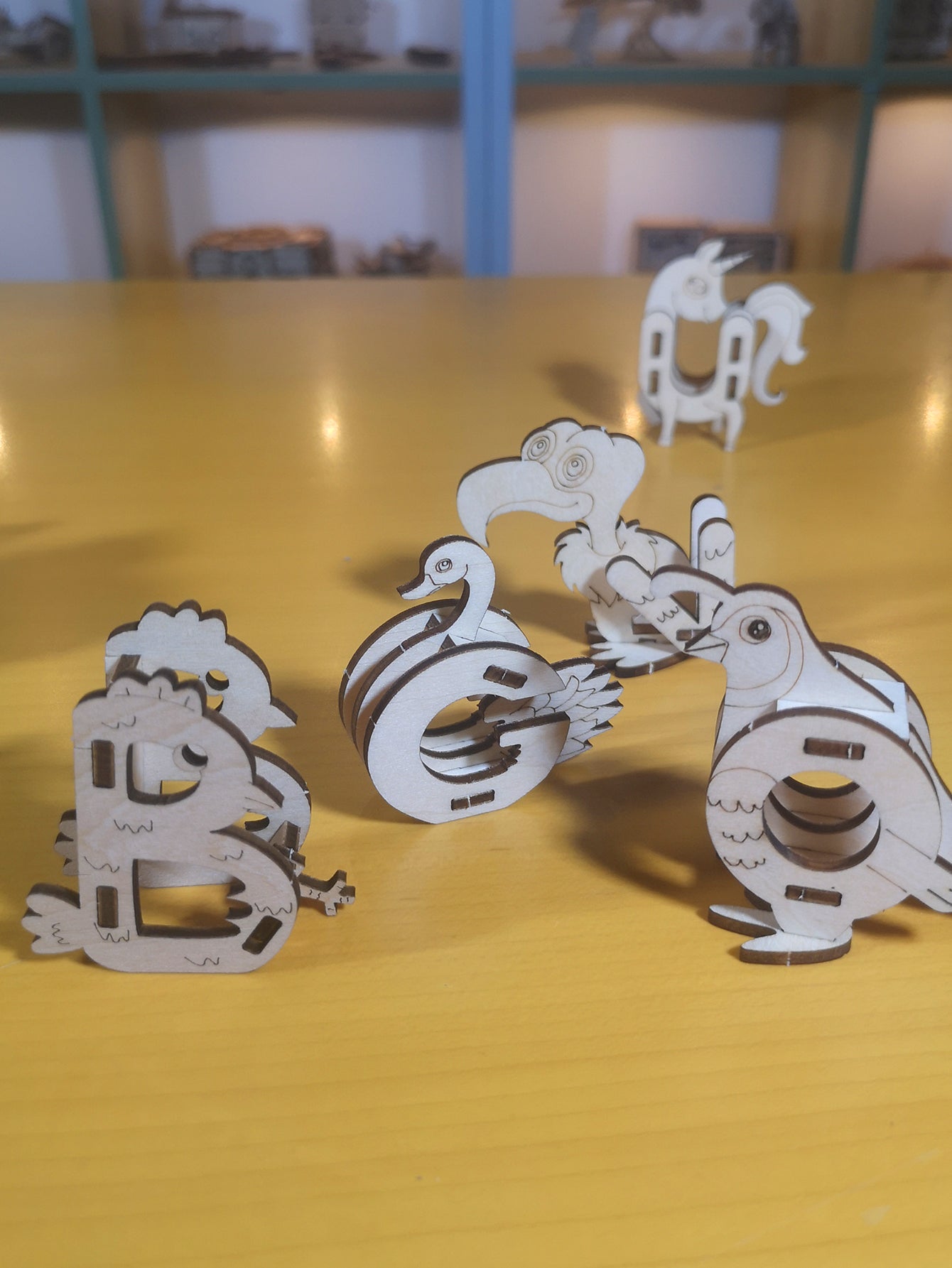 Factory wholesale 3D Wooden Puzzle 26 Animal Letters A-Z Model Kits DIY Handmade Small Production Set Craft Unique Christmas Gift