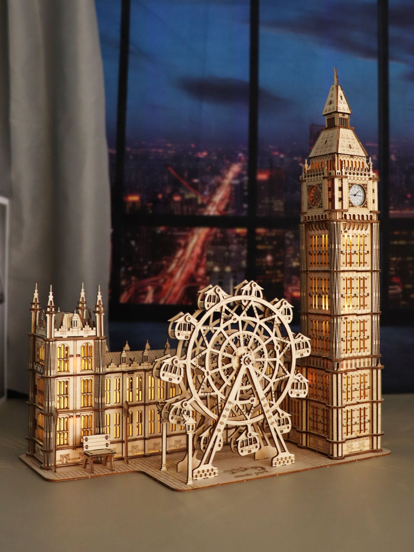 Factory wholesale Music Park 3D Wooden Puzzle for Adults Big Ben Building Model Kits Desktop Clock DIY Handmade Crafts Gift Home Decor Unique Christmas Gifts