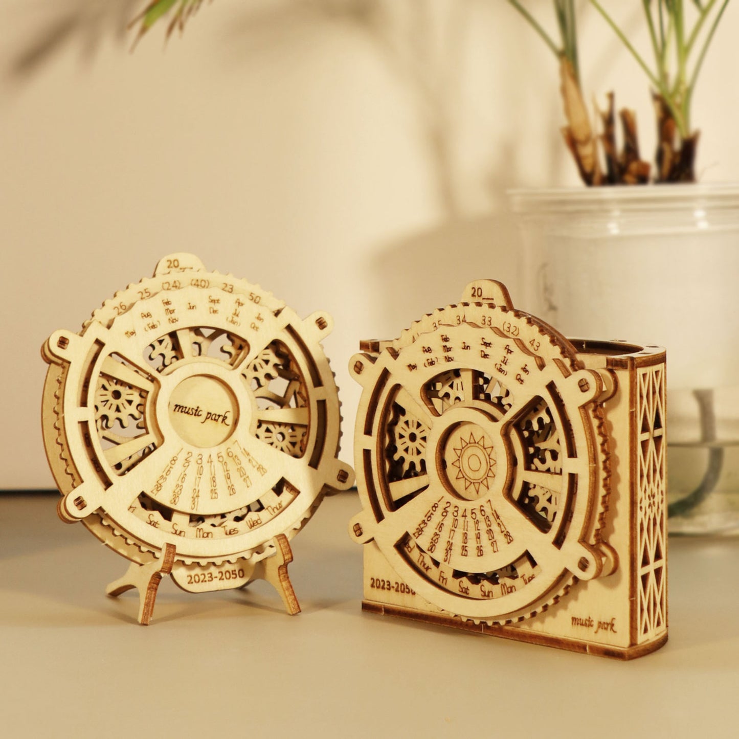Factory wholesale 3D Wooden Puzzles Perpetual Calendar Pen holder Mechanical Models Propelled Construction Model Kits For Teens and Adults Age14+